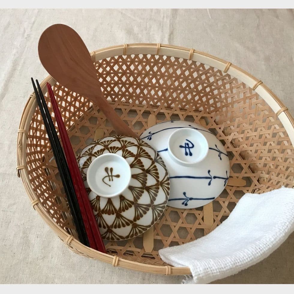 椀かご楕円大と茶碗